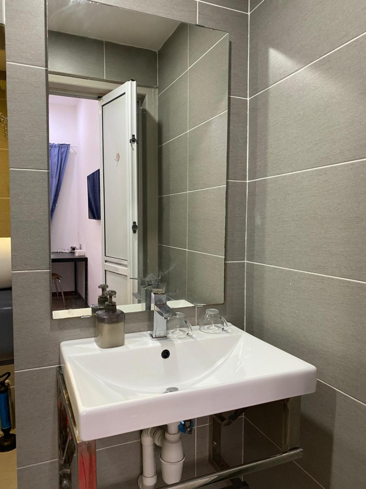 Miharja Studio Private Room With Auto Gate Parking Kuala Lumpur Luaran gambar
